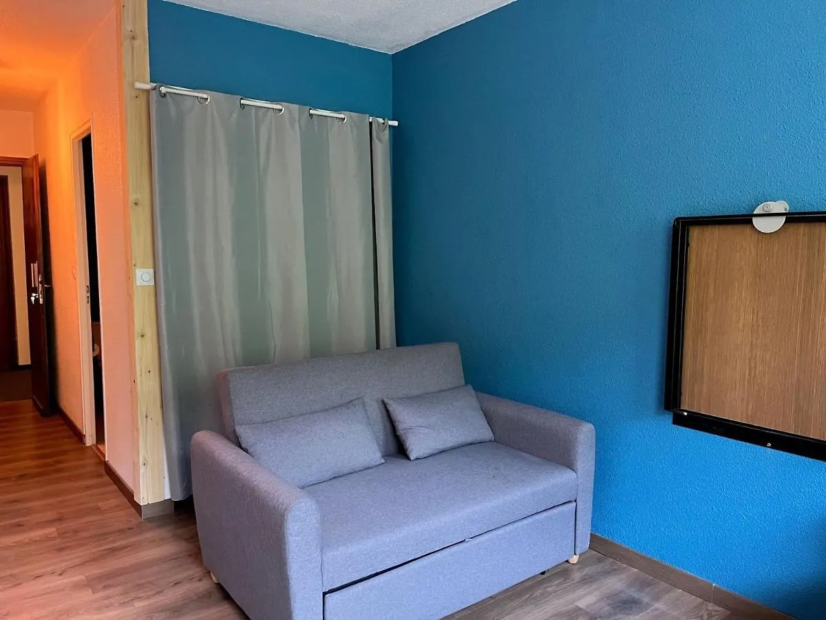 Studio Au Pied Des Pistes Avec Balcon Et Parking A Villard-De-Lans - Fr-1-515-145